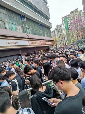 深圳复工第1天:打工人报复性上班,开发商拼命卖楼,买房人着急定房!